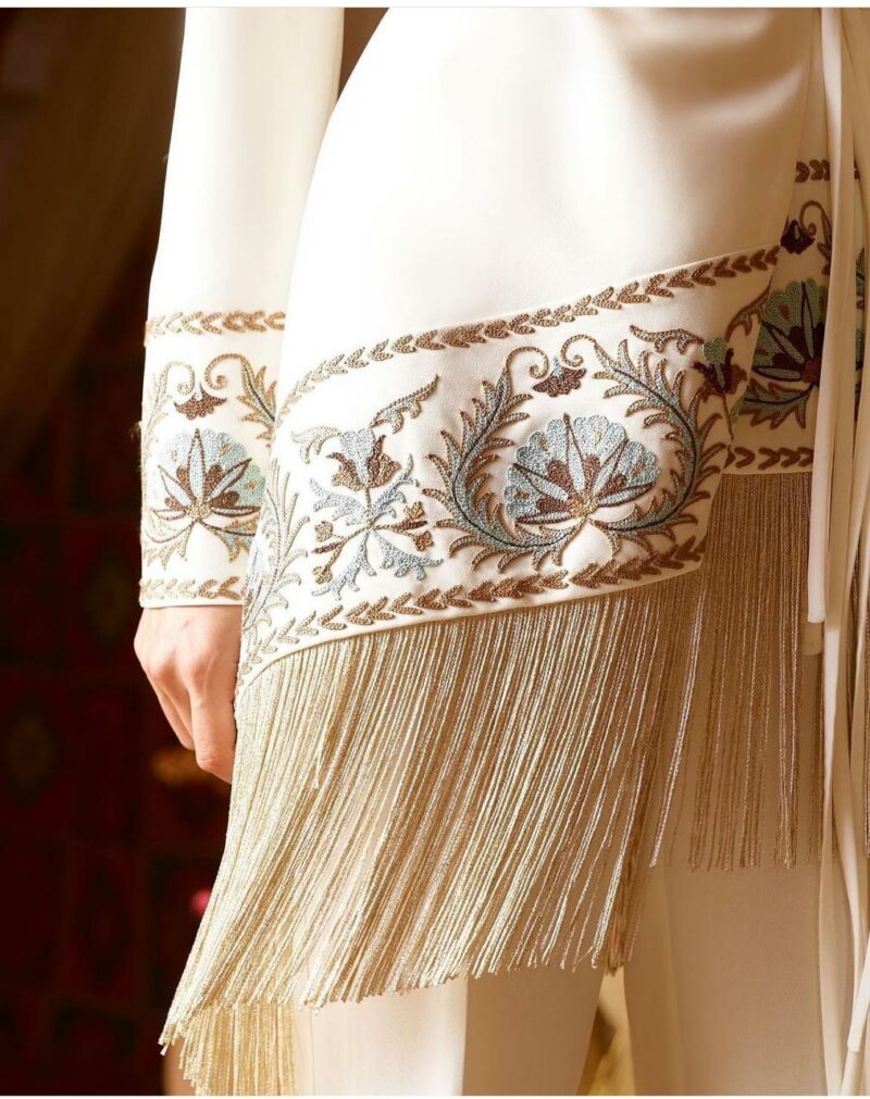Asia Suit - Beige - Image 2
