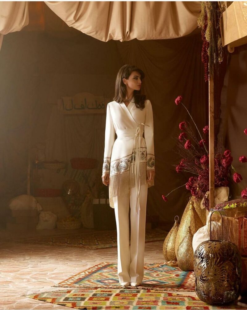 Asia Suit - Beige - Image 3