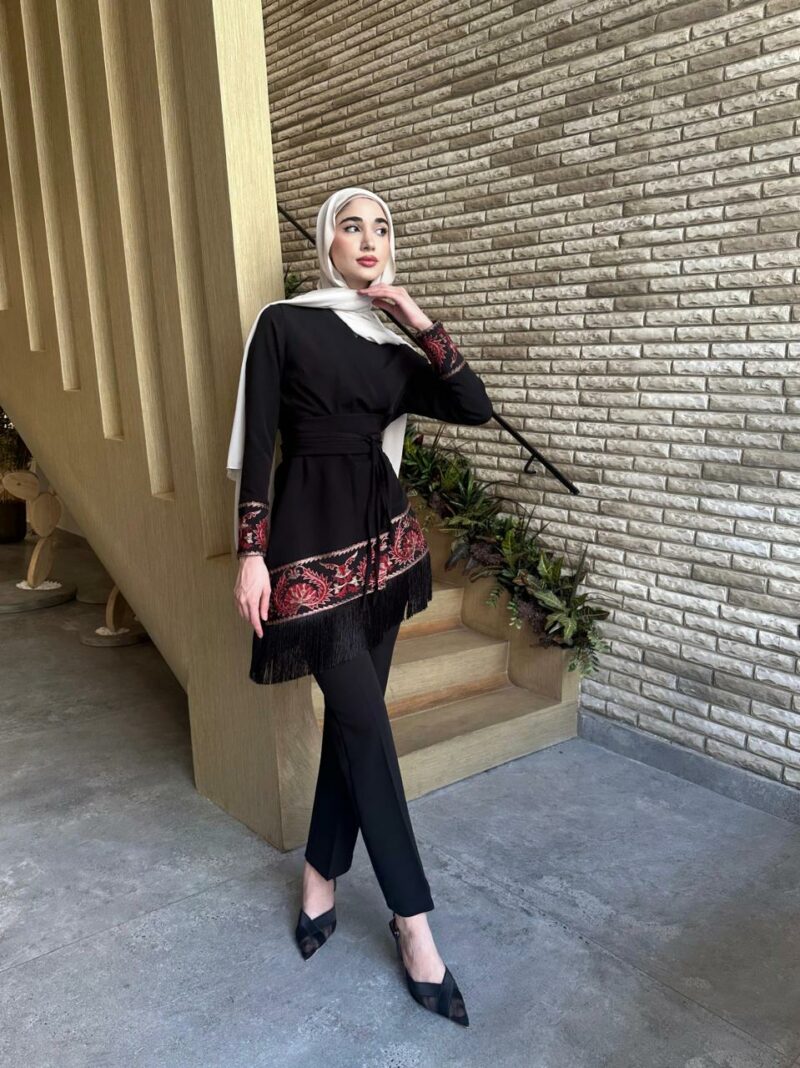طقم اسيا -الاسود