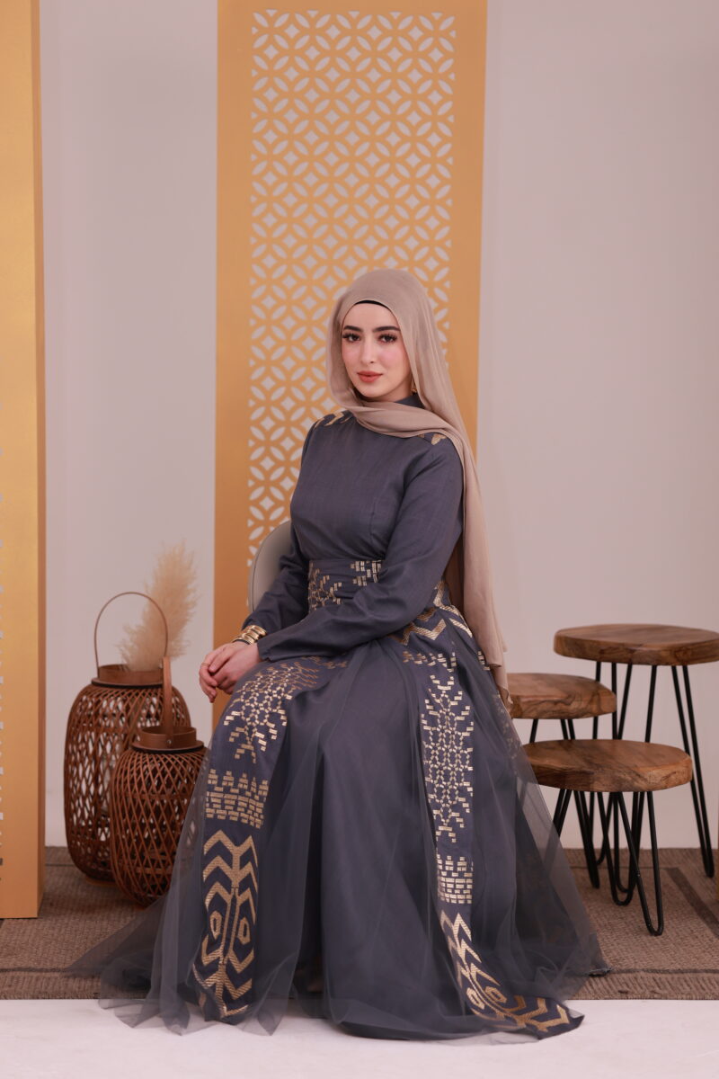 ⁦فستان ساره- رمادي⁩ - الصورة ⁦4⁩