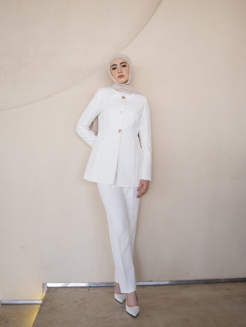 Dana Suit-White - Image 3