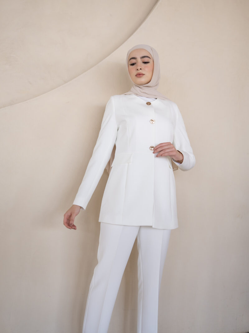 Dana Suit-White - Image 5